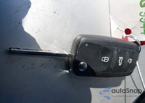 2017 Volkswagen Passat 1.8T R-Line из США, поврежденный, VIN 1VWDT7A32HC060721